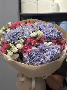 Классический букет Флай: летящий букет для влюблённых в жизнь klassicheskiy-buket-flay:-letyashtiy-buket-dlya-vlyublennyh-v-zhizny