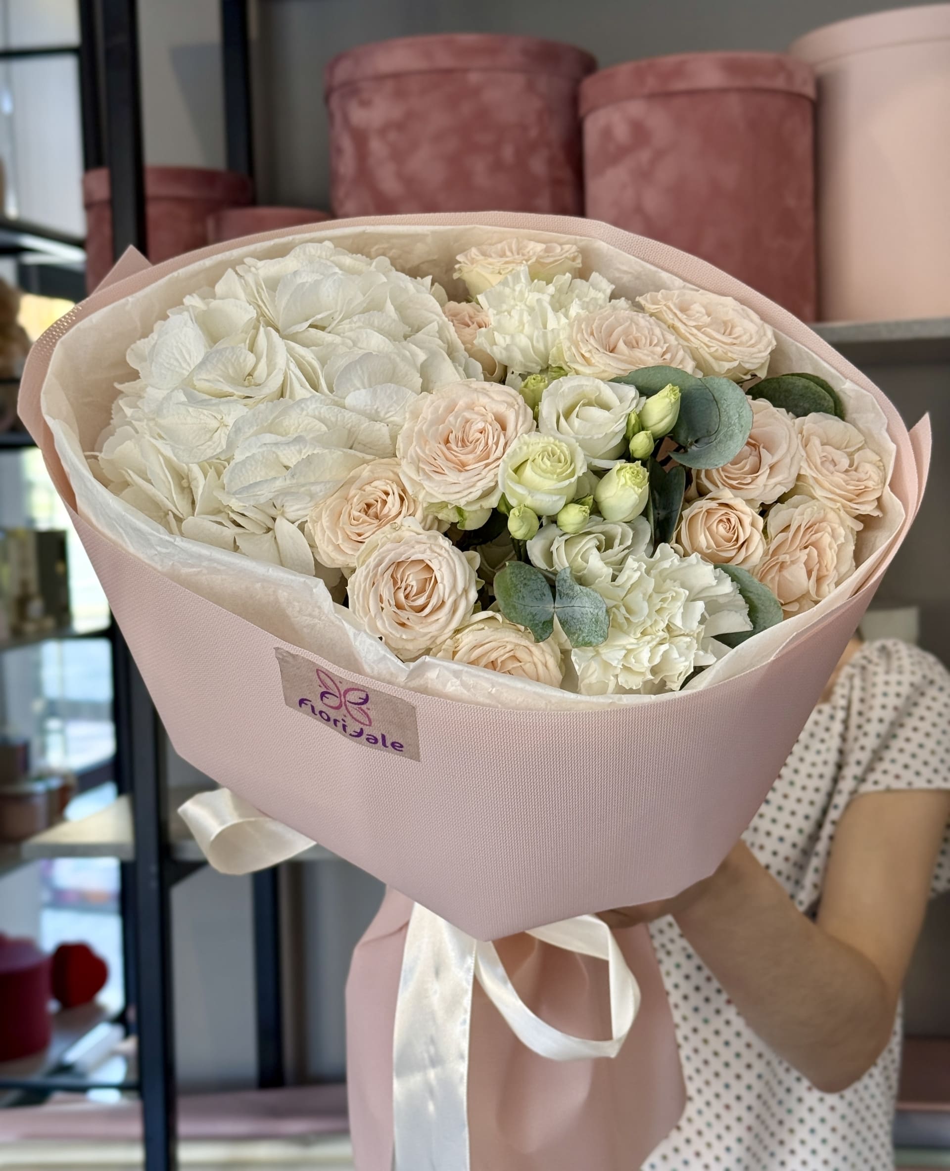 Классический букет Деррис: создан для выражения искренних чувств klassicheskiy-buket-derris:-sozdan-dlya-vyrazheniya-iskrennih-chuvstv