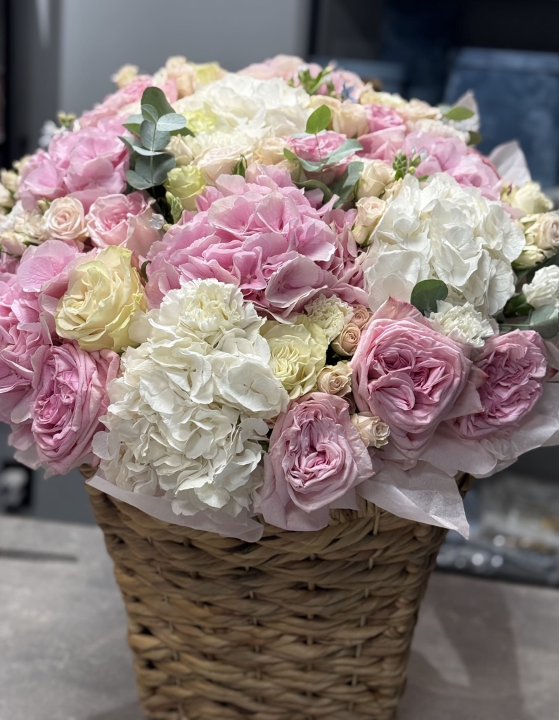 klassicheskiy-buket-maynd:-buket,-kotoryy-ostaetsya-v-pamyati-nadolgo