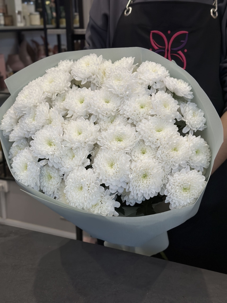 buket-hrizantem-lyumyer:-otrazhenie-krasoty